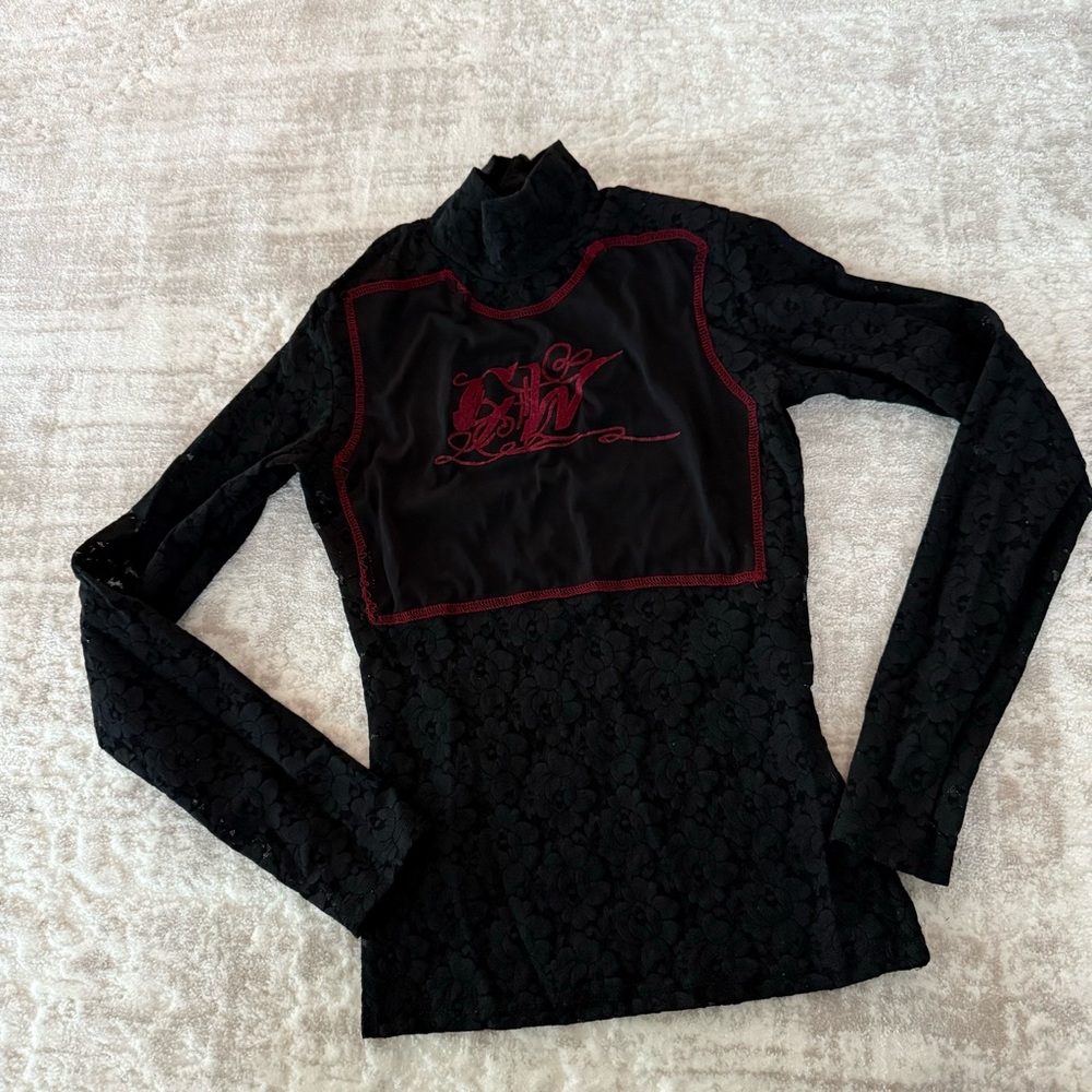 Vintage Lace Turtleneck